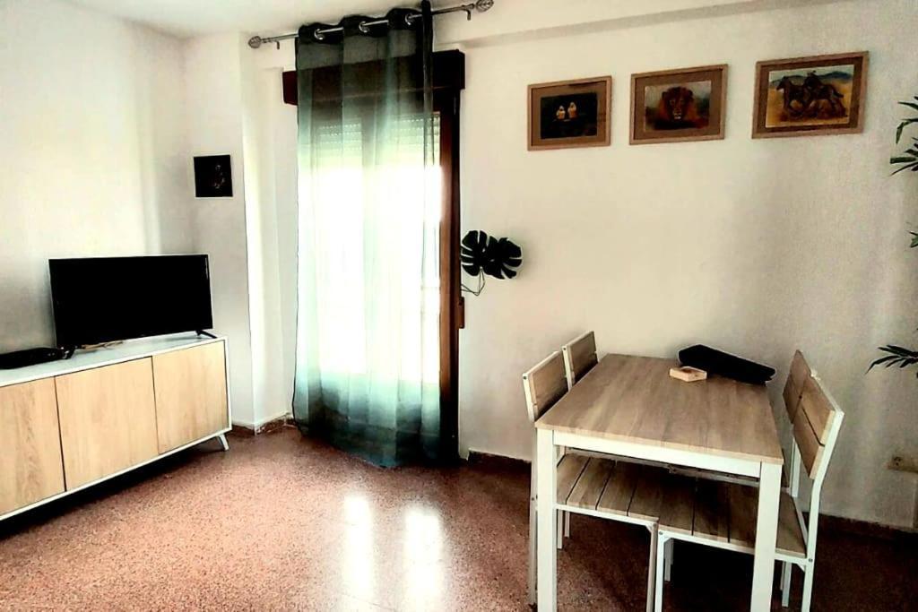 Apartamento En Zona De Ocio Casco Antiguo 阿利坎特 外观 照片