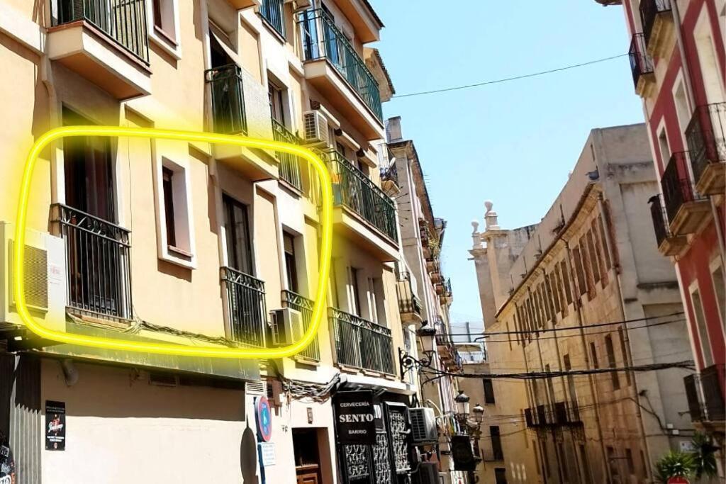Apartamento En Zona De Ocio Casco Antiguo 阿利坎特 外观 照片